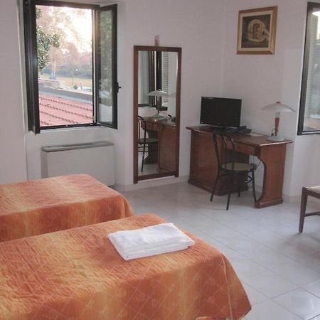 Hotel Vecchio Convento 바레지오 외부 사진