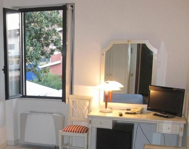 Hotel Vecchio Convento 바레지오 외부 사진